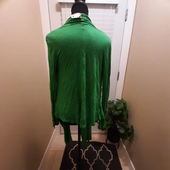 Cardigan - Picture 3 of 4